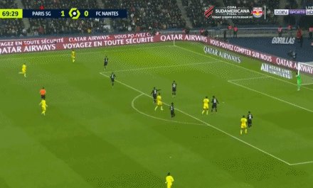 开云全站-【法甲】纳瓦斯染红 梅西造乌龙+首球 巴黎3比1南特