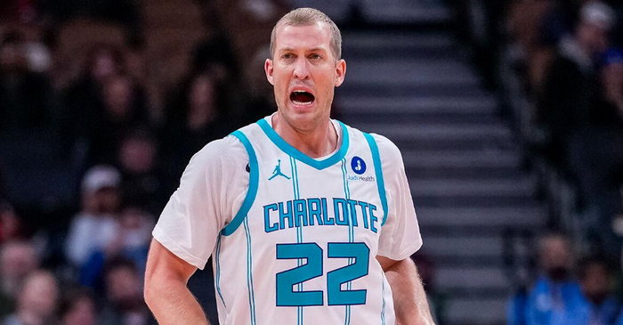 开云app-4签达成+喜获承诺！底薪男逆袭获赞 有人却连上场机会都没等来|拉塞尔·威斯布鲁克|国王|杰克逊|科尔·安东尼|拉塞尔-威斯布鲁克_新浪体育_新浪新闻