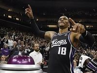 开云app-4签达成+喜获承诺！底薪男逆袭获赞 有人却连上场机会都没等来|拉塞尔·威斯布鲁克|国王|杰克逊|科尔·安东尼|拉塞尔-威斯布鲁克_新浪体育_新浪新闻