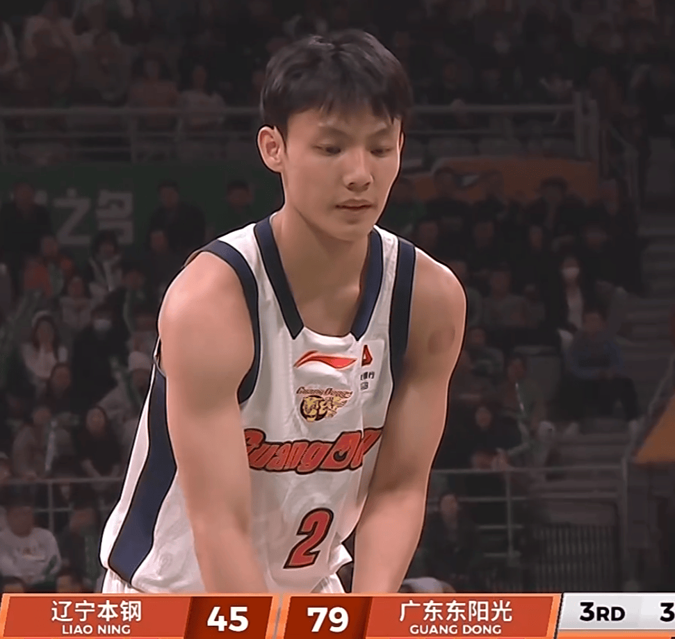 kaiyun-杜锋太狠了！广东狂赢辽篮52分，把辽篮现在和未来都打没了